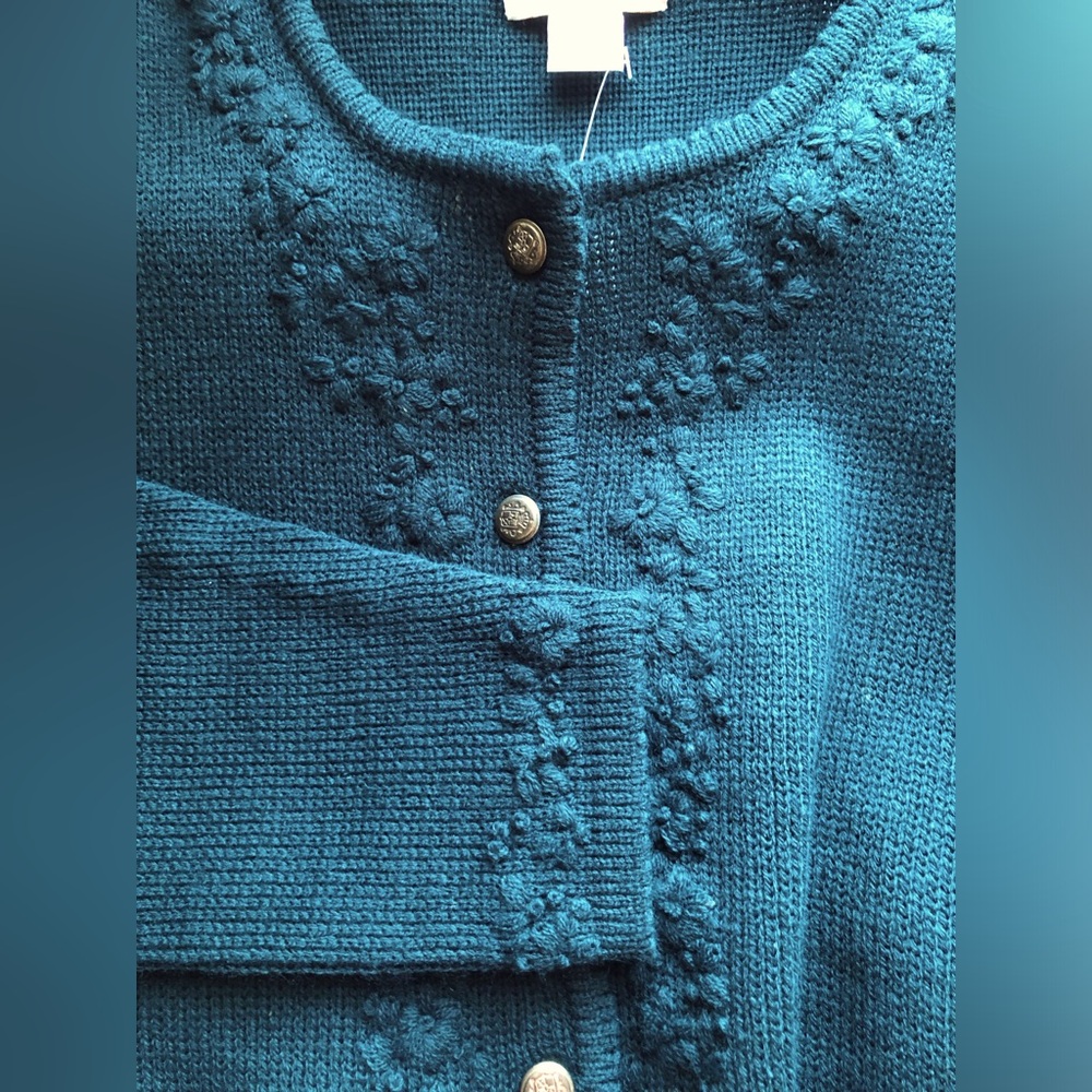 Beautiful Emerald Green Vintage Hand-embroidered Cardigan Sweater
